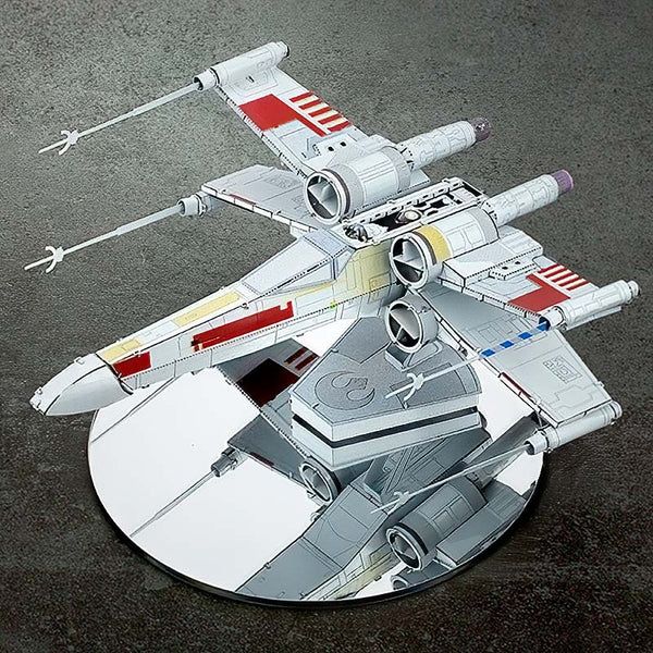 Puzzle 3D Metálico Premium X-Wing Starfighter Star Wars